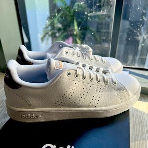 New ADIDAS Advantage Tennis Sneakers size 8 Men /40